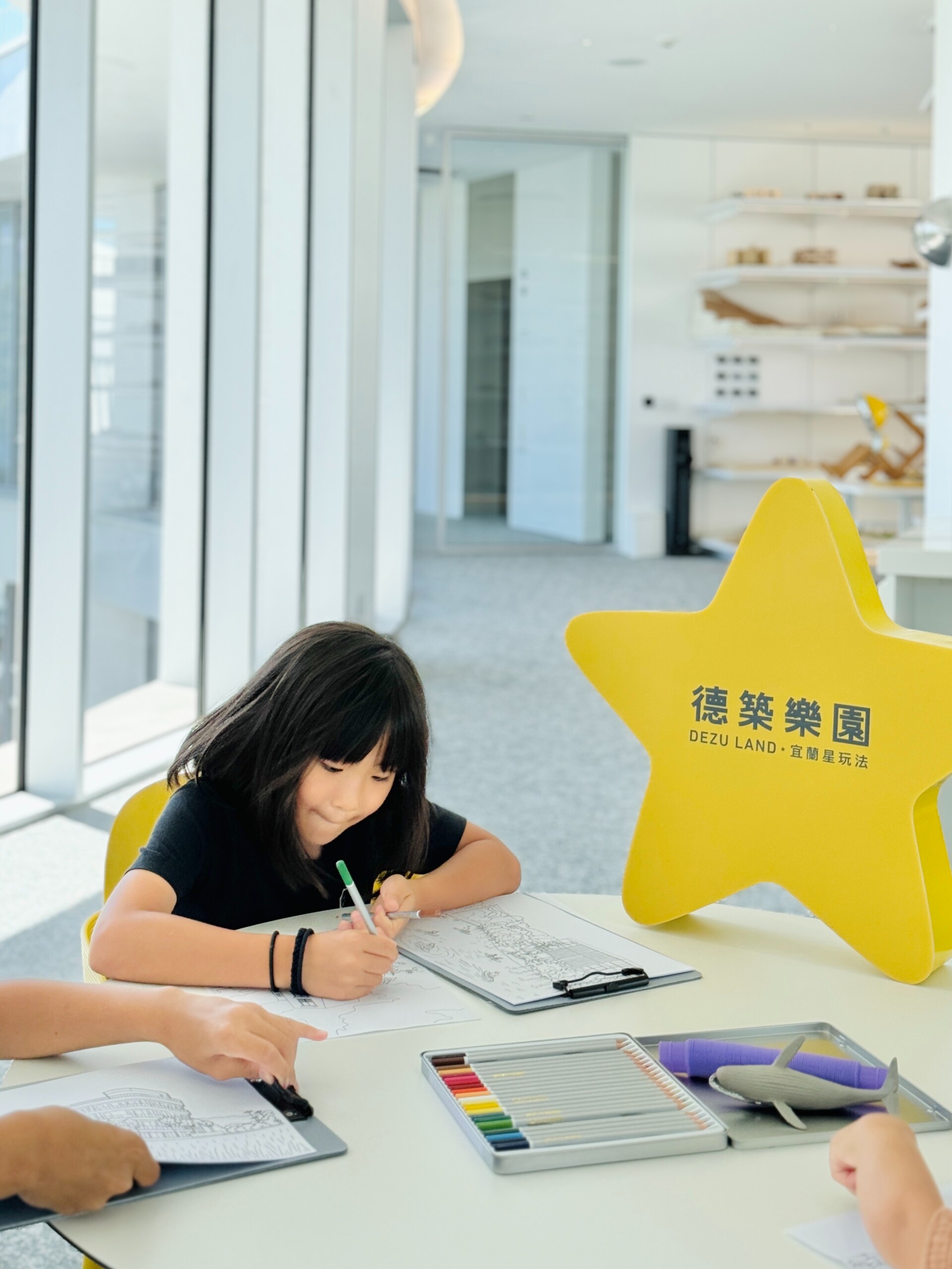 DEZU-future-imagination-creative-camp-11