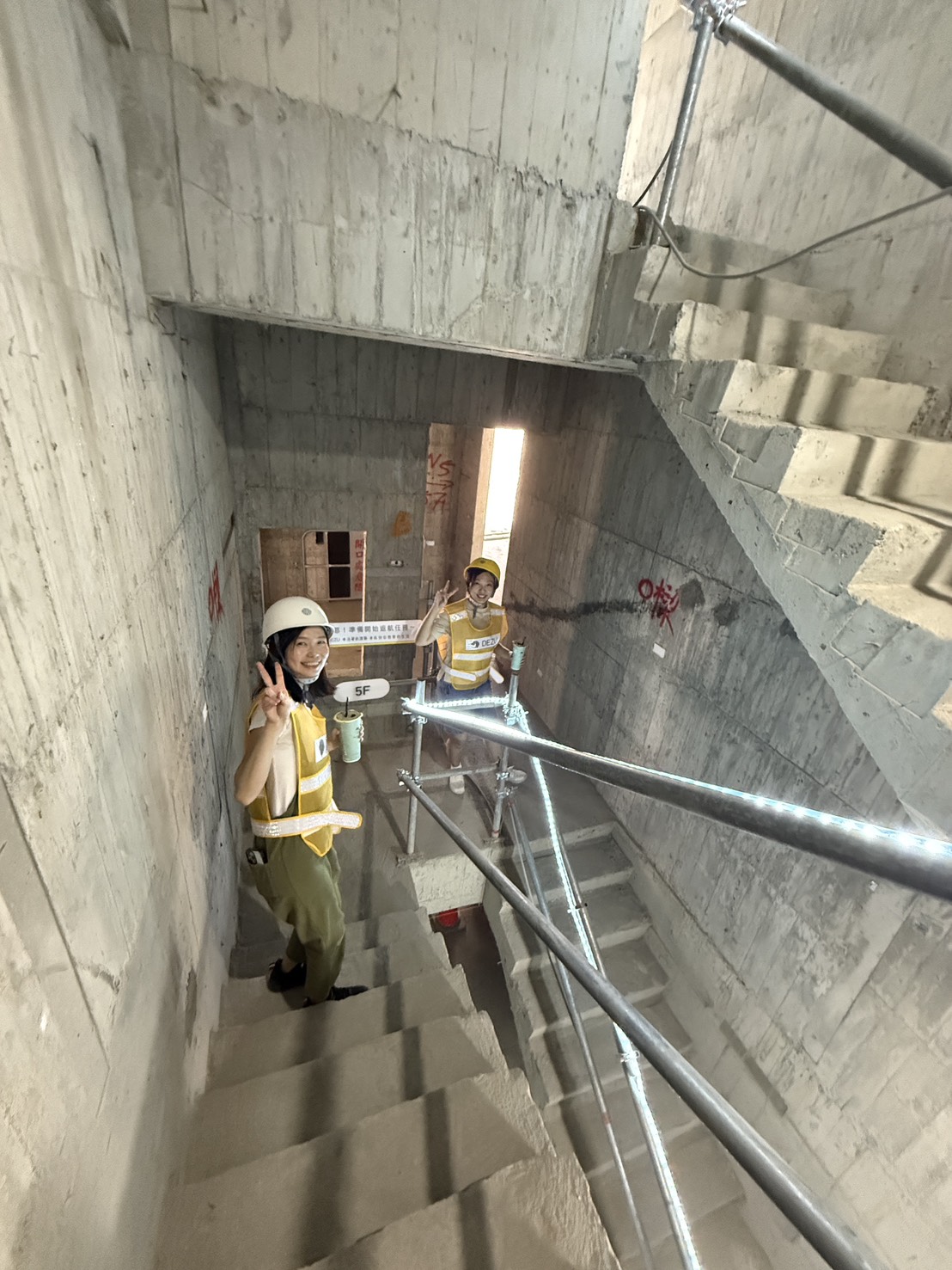 DEZU-project-zuyuan-activity-tie-steel-bars-experience-9-16